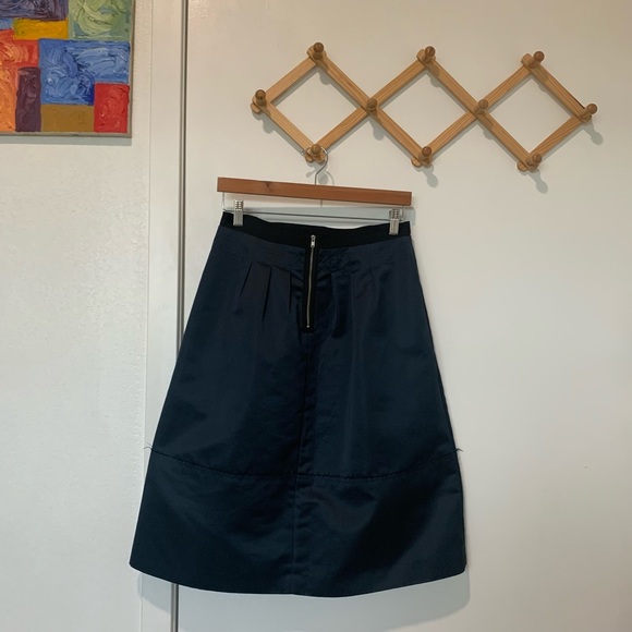 MADEWELL Satin Pleated A Line Midi Skirt - Picture 2 of 16